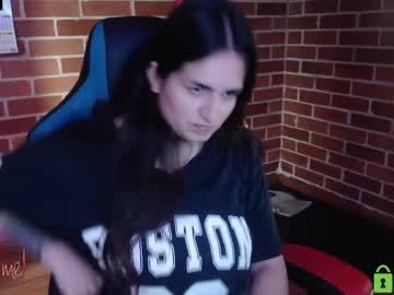 See Princesa_leia_zathur online Now @ diddle.cam
