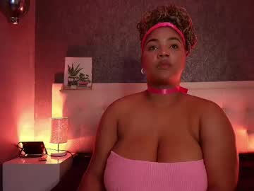 See Roxyandclhoe online Now @ diddle.cam