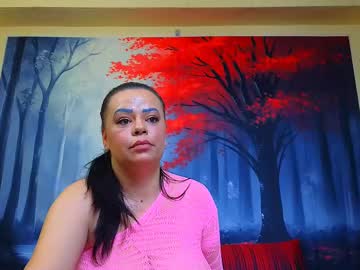 See Samiraevans online Now @ diddle.cam