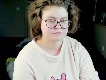 See Sashy_way online Now @ diddle.cam
