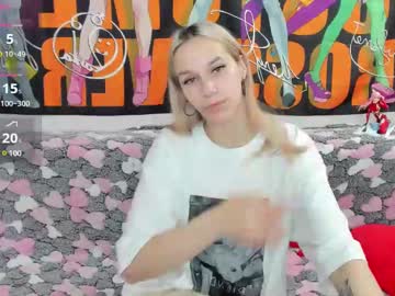 See Sienahilll online Now @ diddle.cam