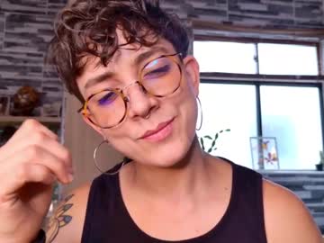 See Simone_4201 online Now @ diddle.cam