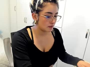 See Thatgirl2003 online Now @ diddle.cam