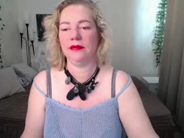 See Unsual_milf online Now @ diddle.cam