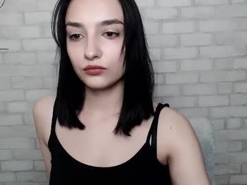 See Veryveryshygirl online Now @ diddle.cam