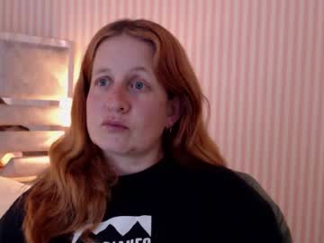 See Viioletamora online Now @ diddle.cam