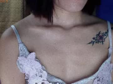 See Yoursweet_asian20 online Now @ diddle.cam