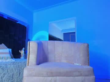 See Zoevidal_ online Now @ diddle.cam